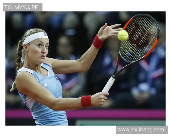 深圳网球队在联合会杯中的团队协作表现分析与点评