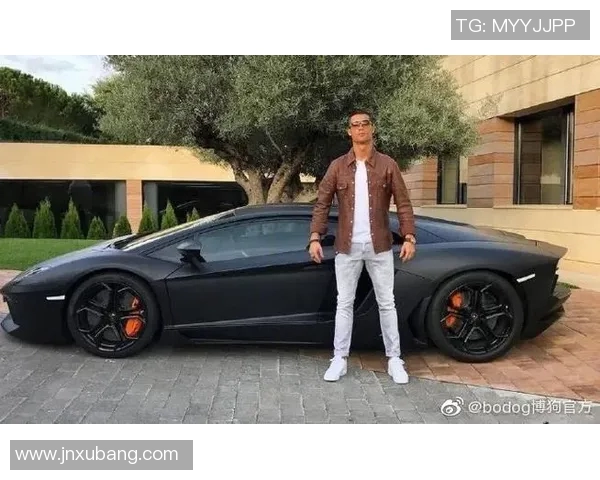 足球明星挑战时尚极限穿裙子高清图片大赏 足球明星挑战时尚极限穿裙子高清图片大赏